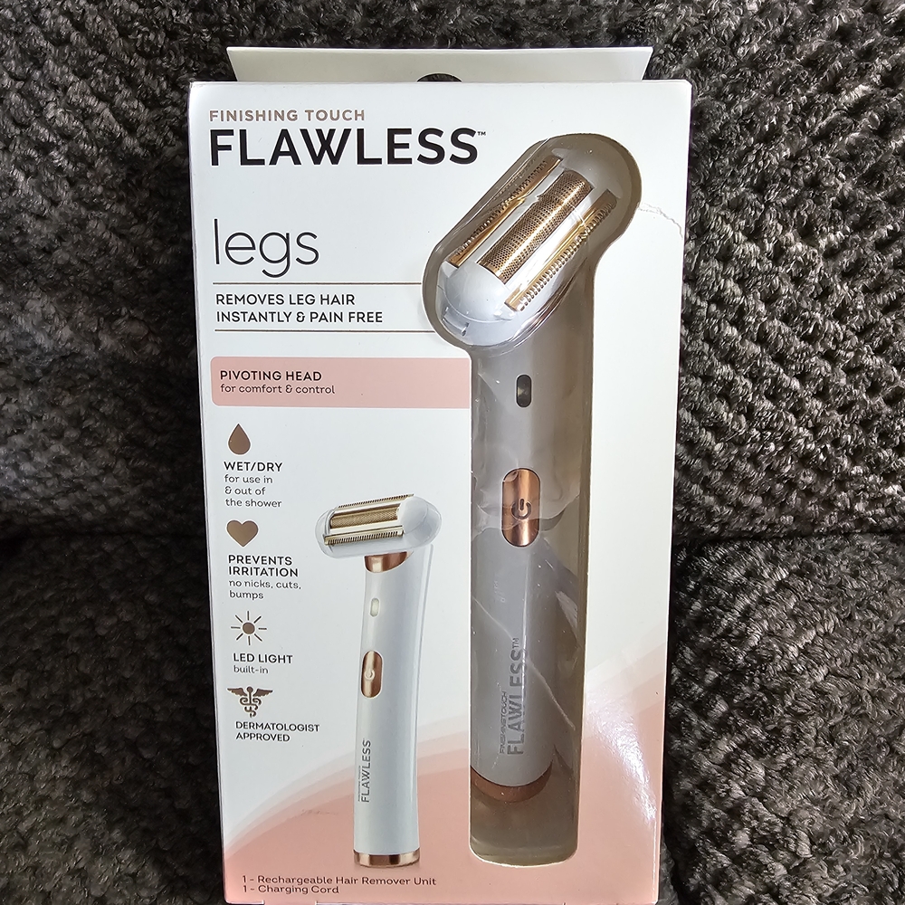 Finishing Touch Flawless Legs Hair Remover - White and Gold